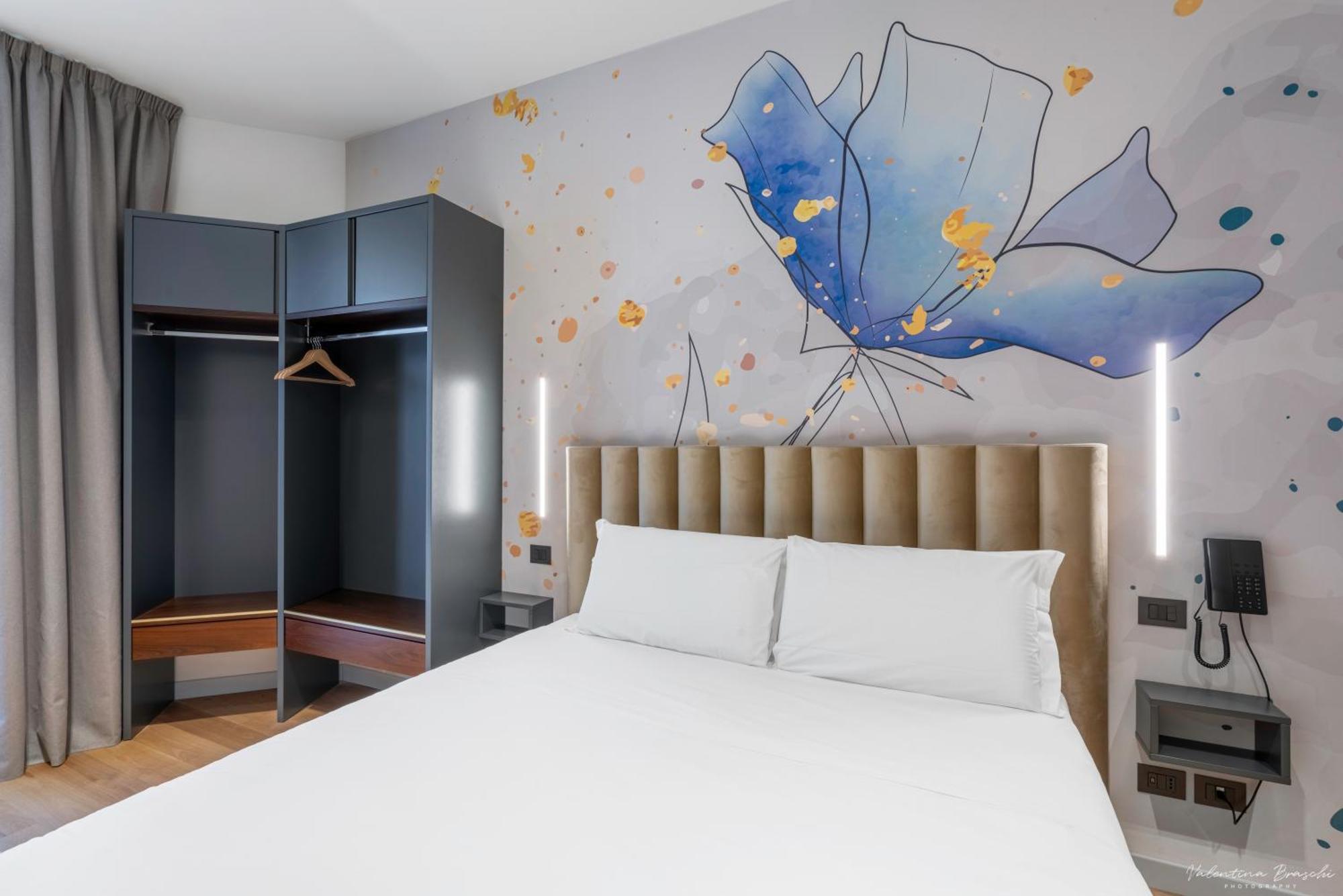 Hotel Adamas Floransa Dış mekan fotoğraf